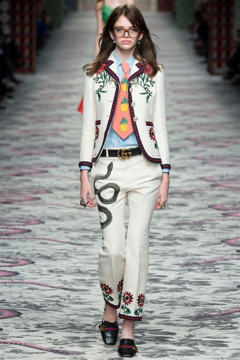 gucci design milano|famous fashion designer Gucci.